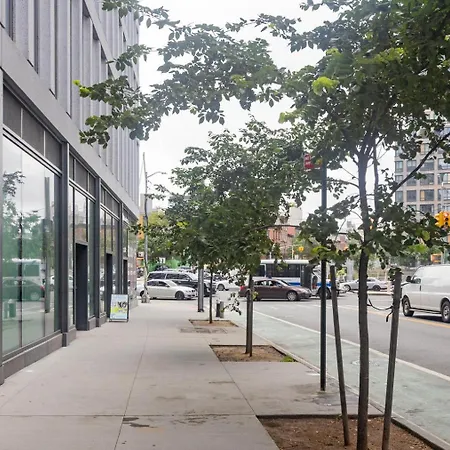 Clinton Hill Studio W Gym Pool Wd Nr Barclays Nyc-1022-3