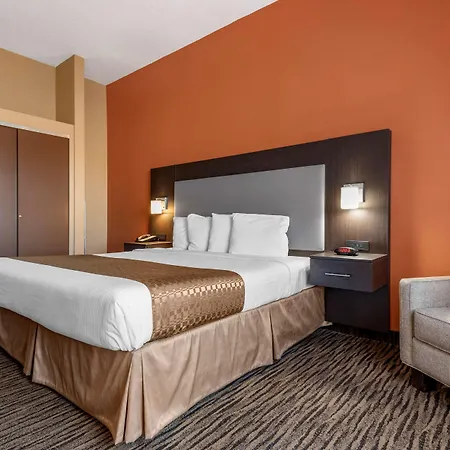 Best Western The Inn At The Fairgrounds-3