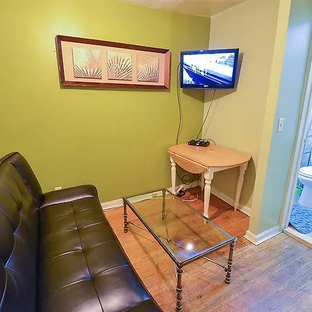 Murray Hill Apartments-3