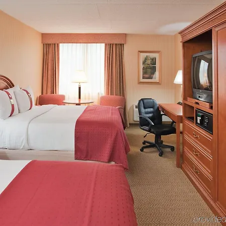 Holiday Inn Middletown Goshen-2
