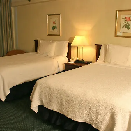 Salisbury Hotel-2