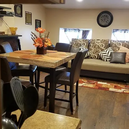 Gabriel's Luxury Suite-2
