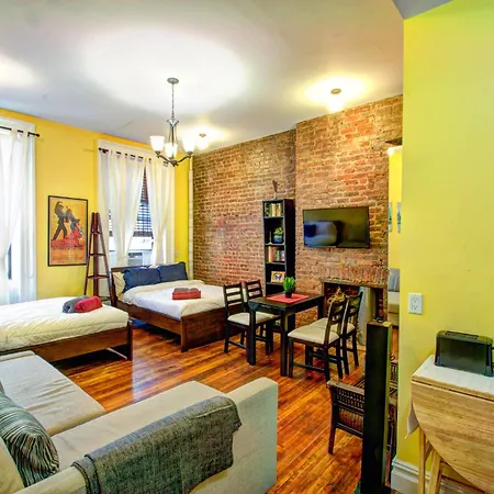 Chelsea Art Suites-2