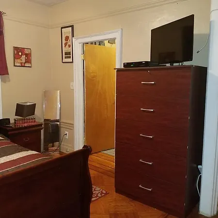 Gabriel's Luxury Suite-3