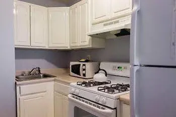Uptown Manhattan Deluxe Apartments-2