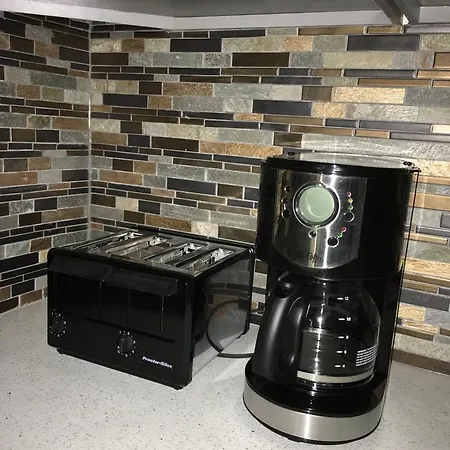 Modern Living I-3