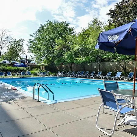 Courtyard By Marriott New York Laguardia Airport-2