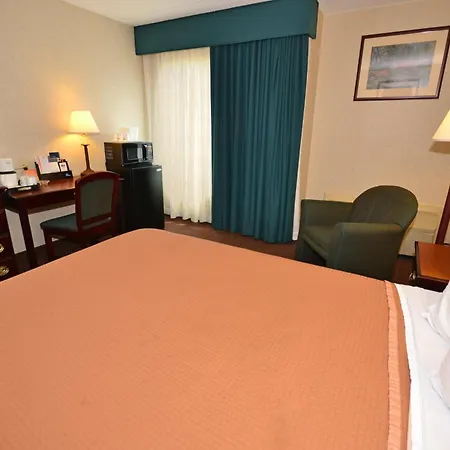 Howard Johnson By Wyndham Saugerties-3