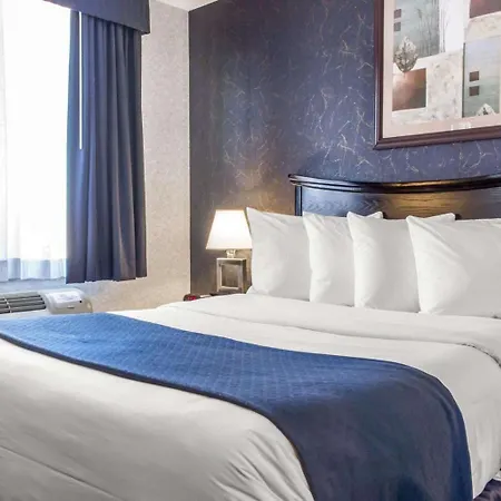 Paramount Inn-2