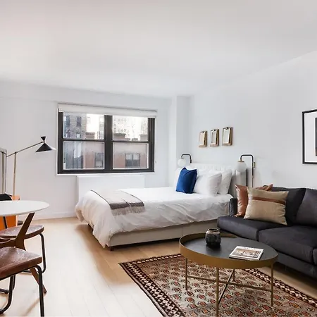 Modern Midtown East Suites By Sonder-3