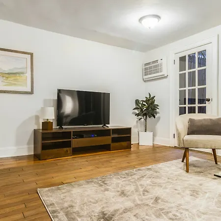 Charming 1Br In The Upper East Side By Sonder-2