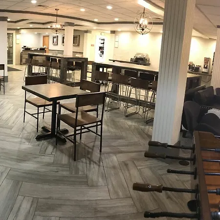 Cresthill Suites Suny University Albany-2