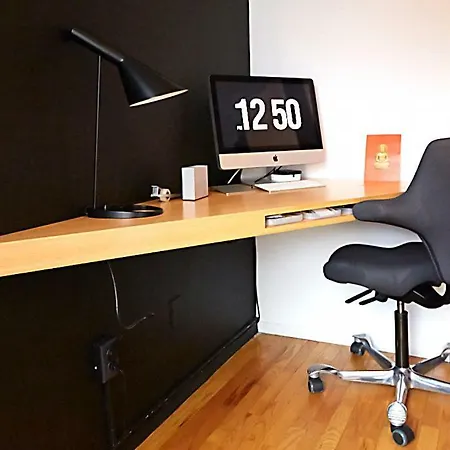 Stylish Space With Own Office In Trendy Noho!-3