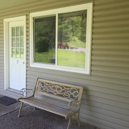 Hunter View Lodging-2