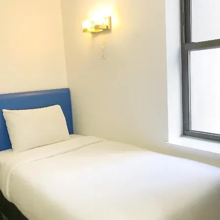 Hotel 837-2