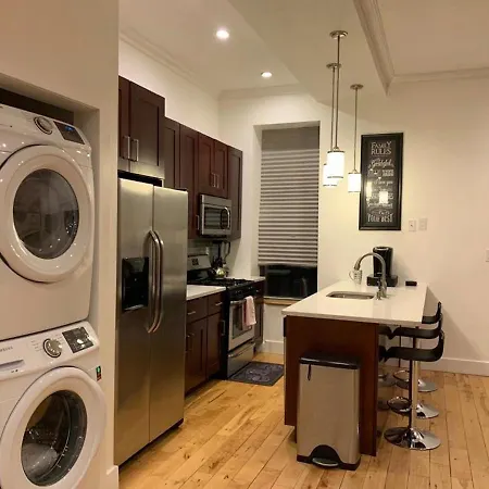 Newly Renovated Duplex Apartment 2-3
