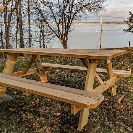 Seneca Falls Cottage On Cayuga Lake Wine Trail!-3