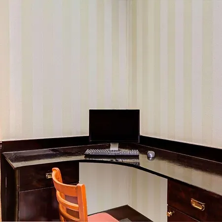 Hillcrest Hotel Near Jfk Airtrain-3