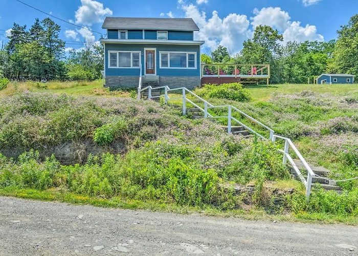 Private Watkins Glen Lakeview Cottage W/ Waterfall!