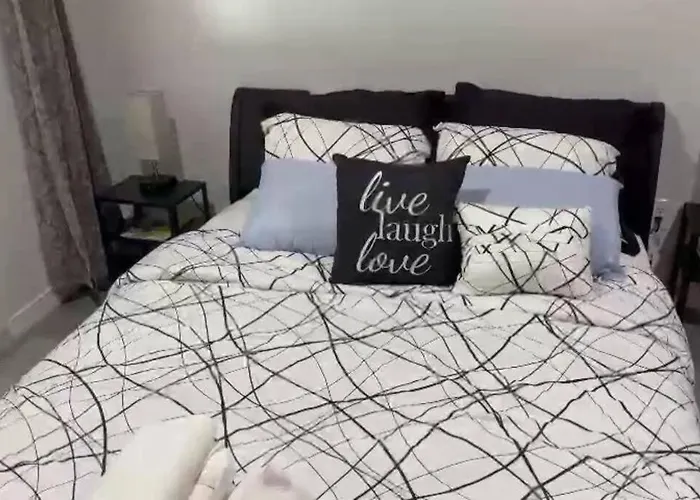 Your Cozy Comfy Rental New York che accetta animali