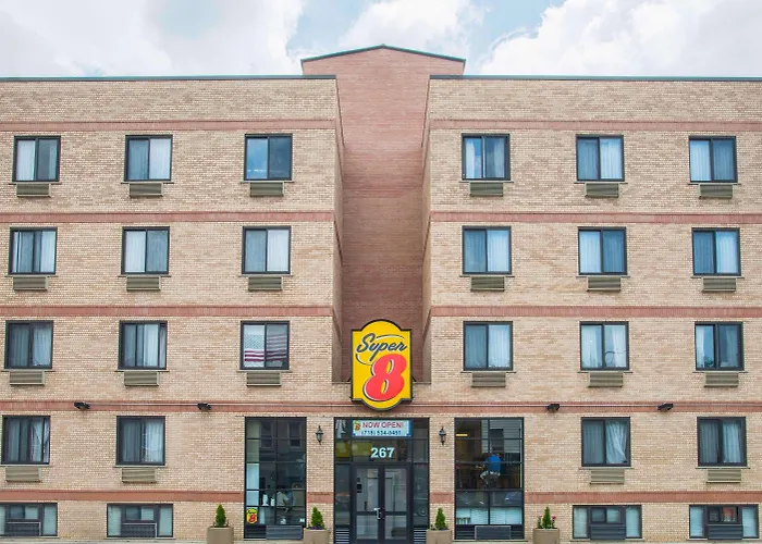 Super 8 By Wyndham Brooklyn / Park Slope Hotel New York