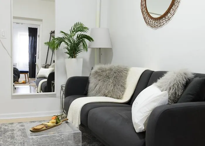 1571-5N 2Br Prime Upper East Central Park 10 Min New York