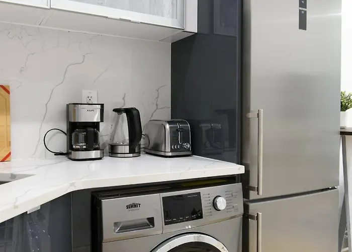78-1C 1Br Prime Ues Walk 2 Central Park W D Nova Iorque