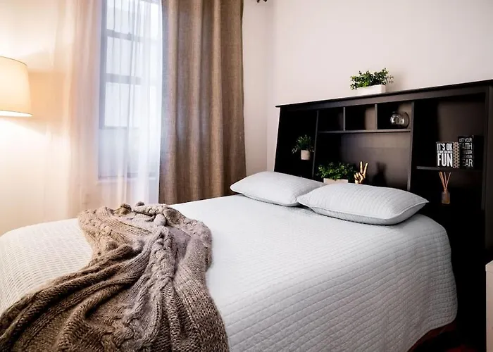 2Br Prime West Village Newly Furnished Best Value New York