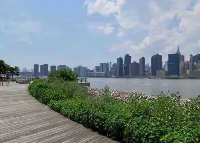 Huisdiervriedelijke Private Bedroom In A Shared 2 Bedrooms Apartament - 1 Stop To Manhattan And 2 Stops Brooklyn New York