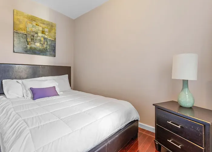 Apartamento Designed And Cozy 1Br 5Min Walk To Subway Nueva York admite animales