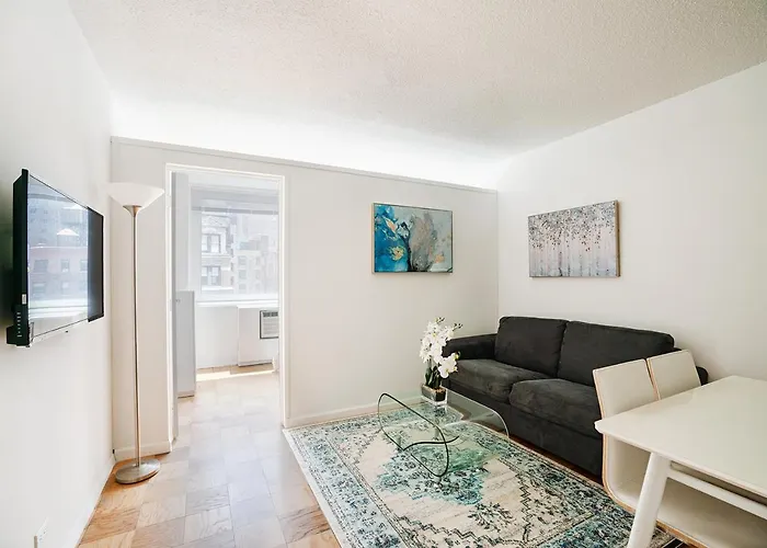 Stunning 2 Bedroom Apartment At Columbus Circle New York che accetta animali