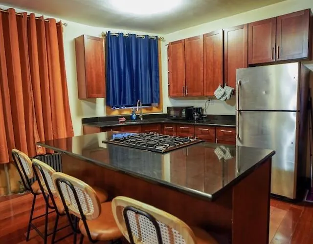 Huisdiervriedelijke Rustic Sunset Appartement New York