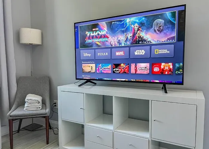 Rare Entire 2 Bedroom Apartment In New York City