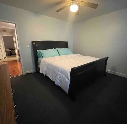 Cozy And Comfortable Apartment New York