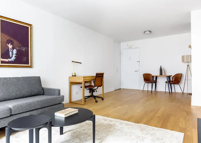 Appartement Midtown 1Br W Gym Elevator Nr Rockefeller Nyc-508 à New York acceptant les animaux