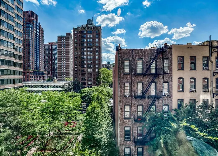 Ues Studio W Dm Elevator Gym Nr Central Park Nyc-920 New York