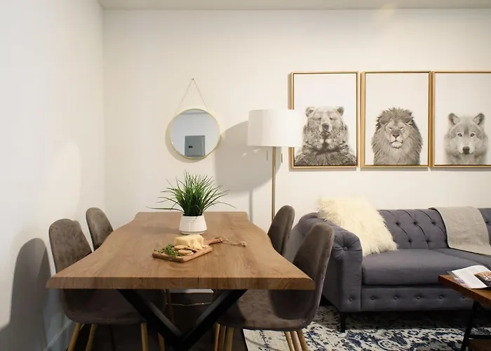 Appartement 39-1 Renovated 3Br Prime Midtown West à New York acceptant les animaux