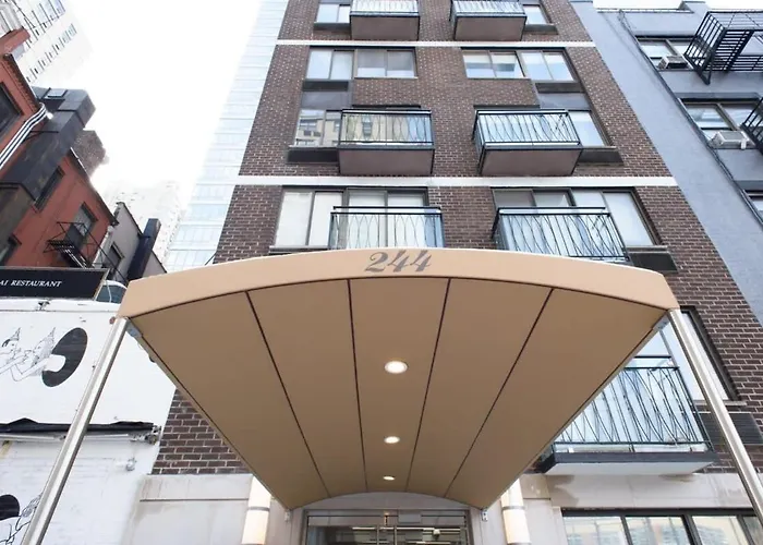 Appartement 75-3B 3Br Luxury Duplex Brand New &D Elevator à New York acceptant les animaux
