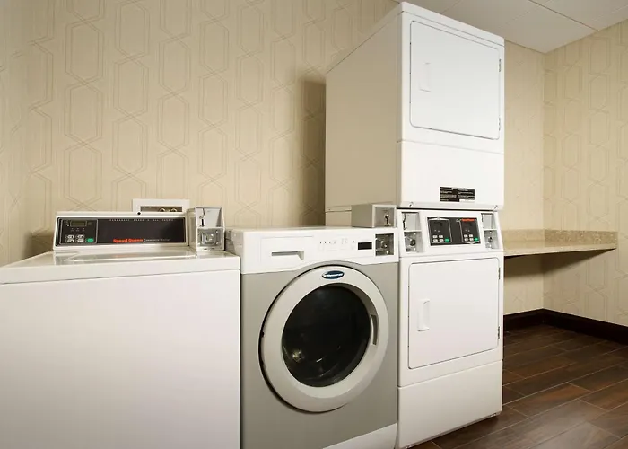 Hampton Inn & Suites Syracuse/Carrier Circle East Syracuse