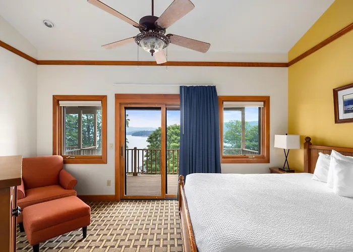 Lake George hotels near Shepherd Park