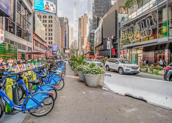 Huisdiervriedelijke 1Br Nr Times Sq W Indoor Pool Doorman Nyc-50 Appartement New York