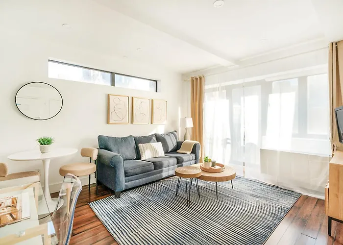 Appartamento 809-5A Gorgeous New 1Br Heart Of Midtown New York che accetta animali