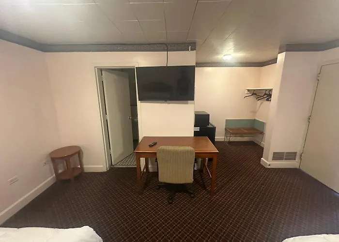 Pet friendly Mark Twain Motor Inn Elmira