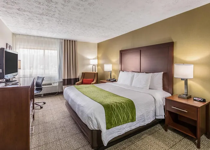 Comfort Inn Medford-Long Island