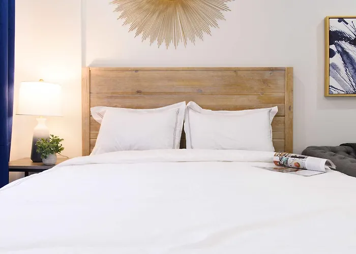 240-12 Brand New Studio Prime Location W&D New York