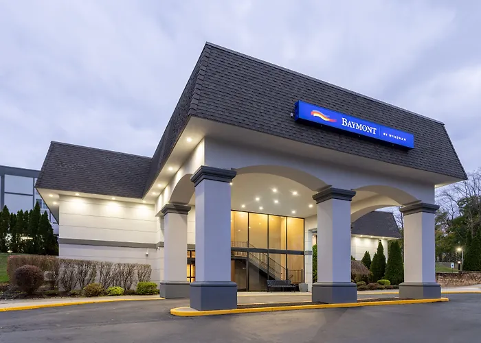 Baymont By Wyndham White Plains - Elmsford Hotel