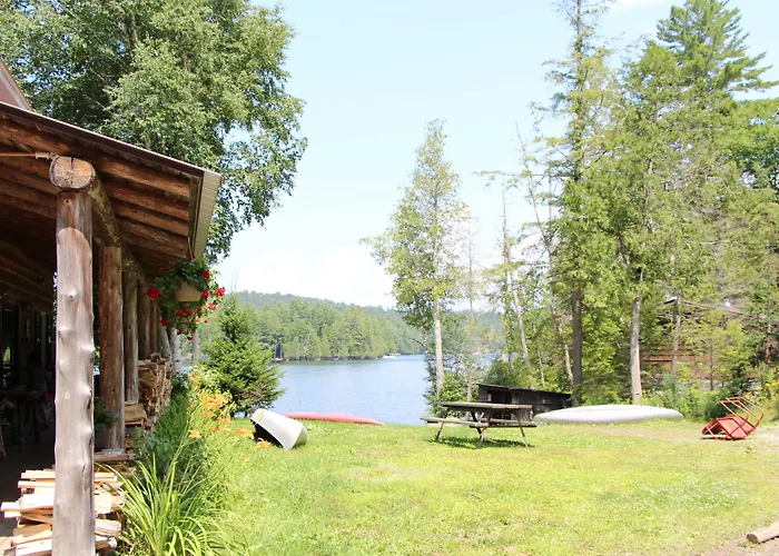 Pet friendly Kiwassa Lake Bed & Breakfast Saranac Lake