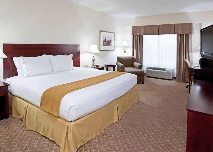 Holiday Inn Express Hotel & Suites Rochester Webster By Ihg