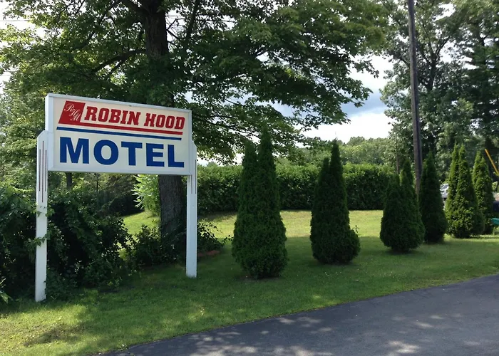 Pet friendly Robin Hood Motel Ballston Spa