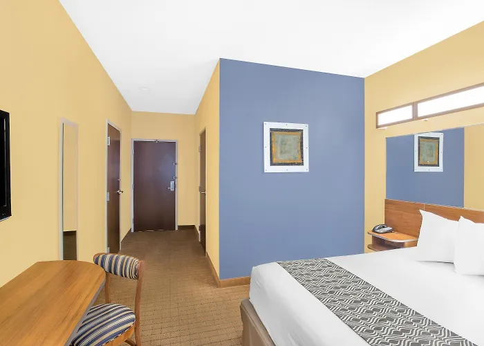 Pet friendly Microtel Inn & Suites Chili/Rochester